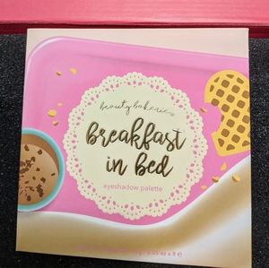 Beauty Bakerie Breakfast in Bed eyeshadow palette